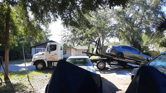 Tow service
